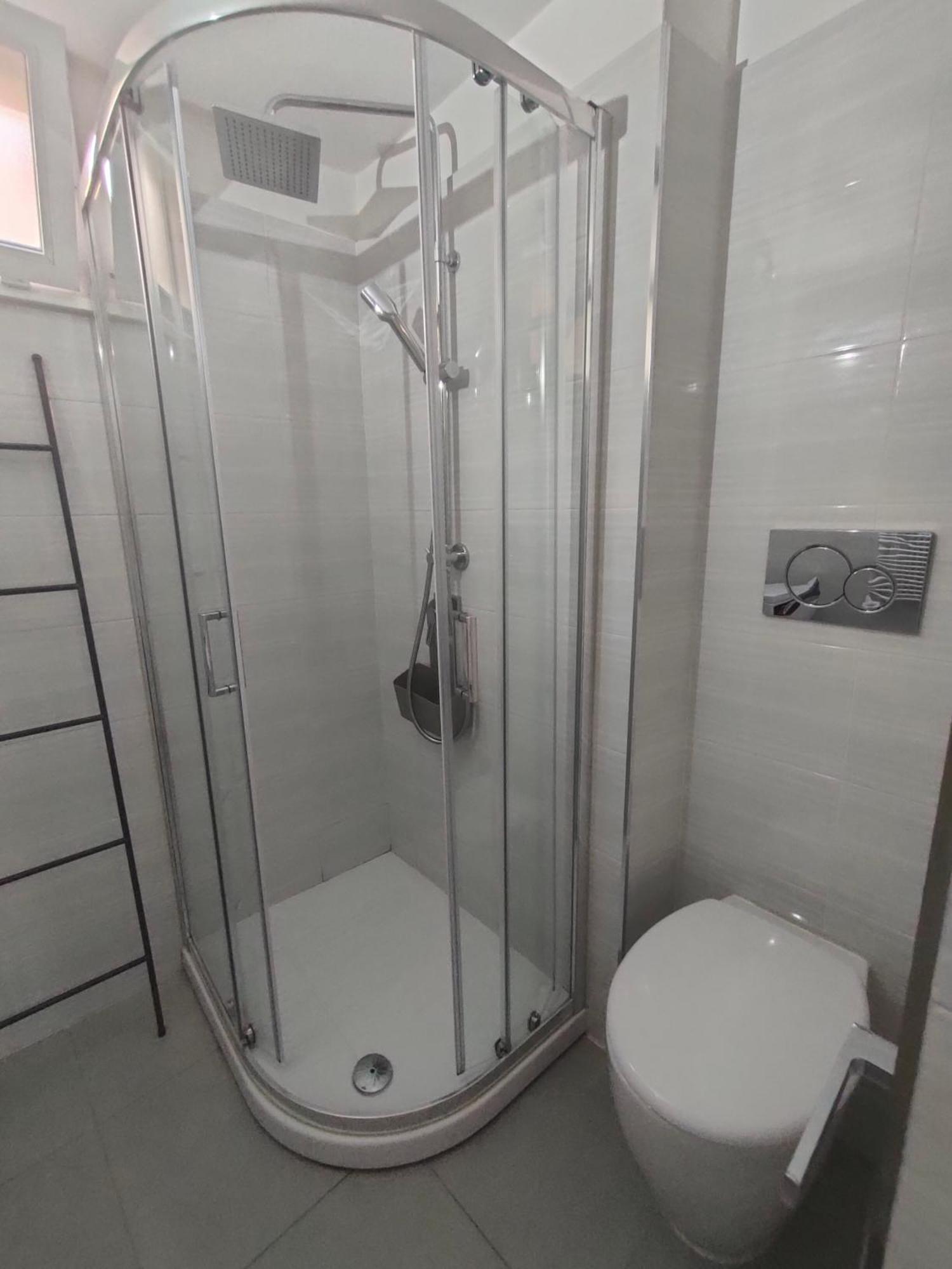 Piazza San Rocco Suite Art Verbania Ngoại thất bức ảnh